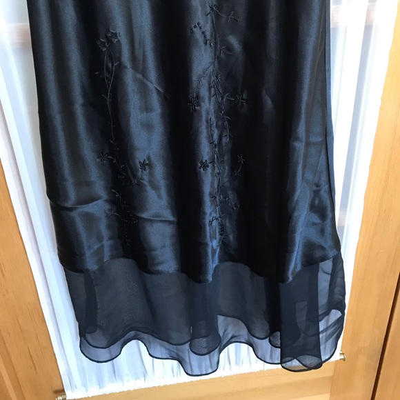 Vintage Black Nightgown Slip - Picture 4 of 6